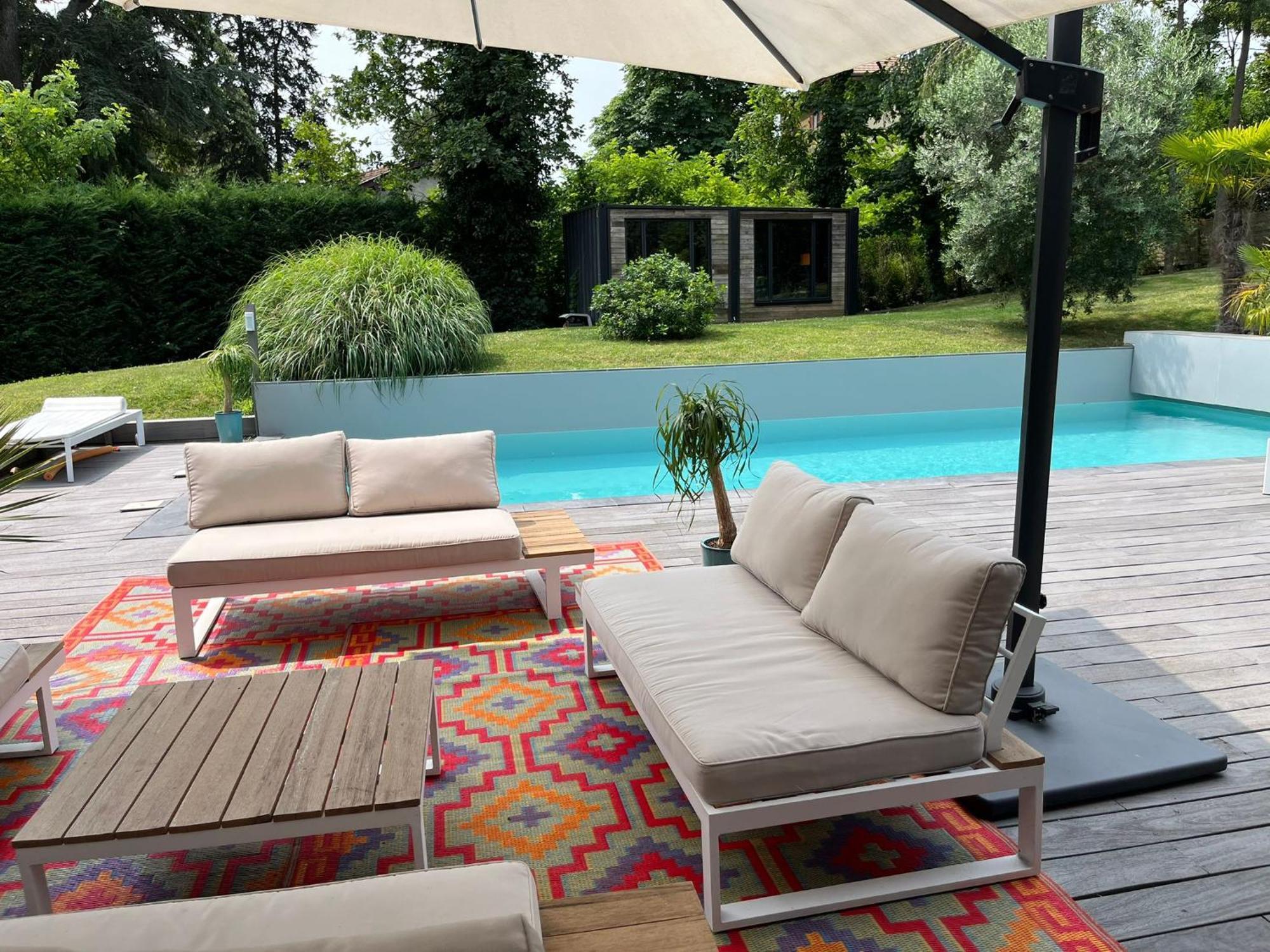 Villa Piscine A Proximite De Lyon Chaponost Exteriér fotografie